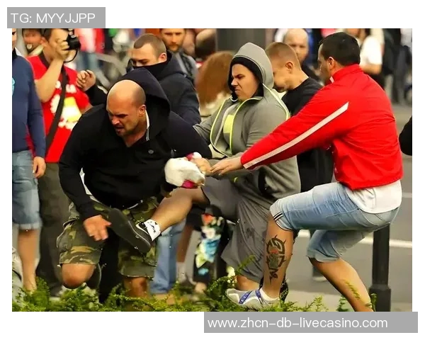 美国足球联赛的崛起与发展对全球足球文化的影响与启示 美国足球联赛的崛起与发展对全球足球文化的影响与启示